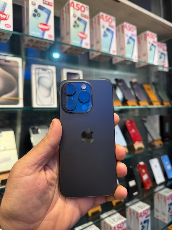 img_4746 iPhone 15 pro 128GB